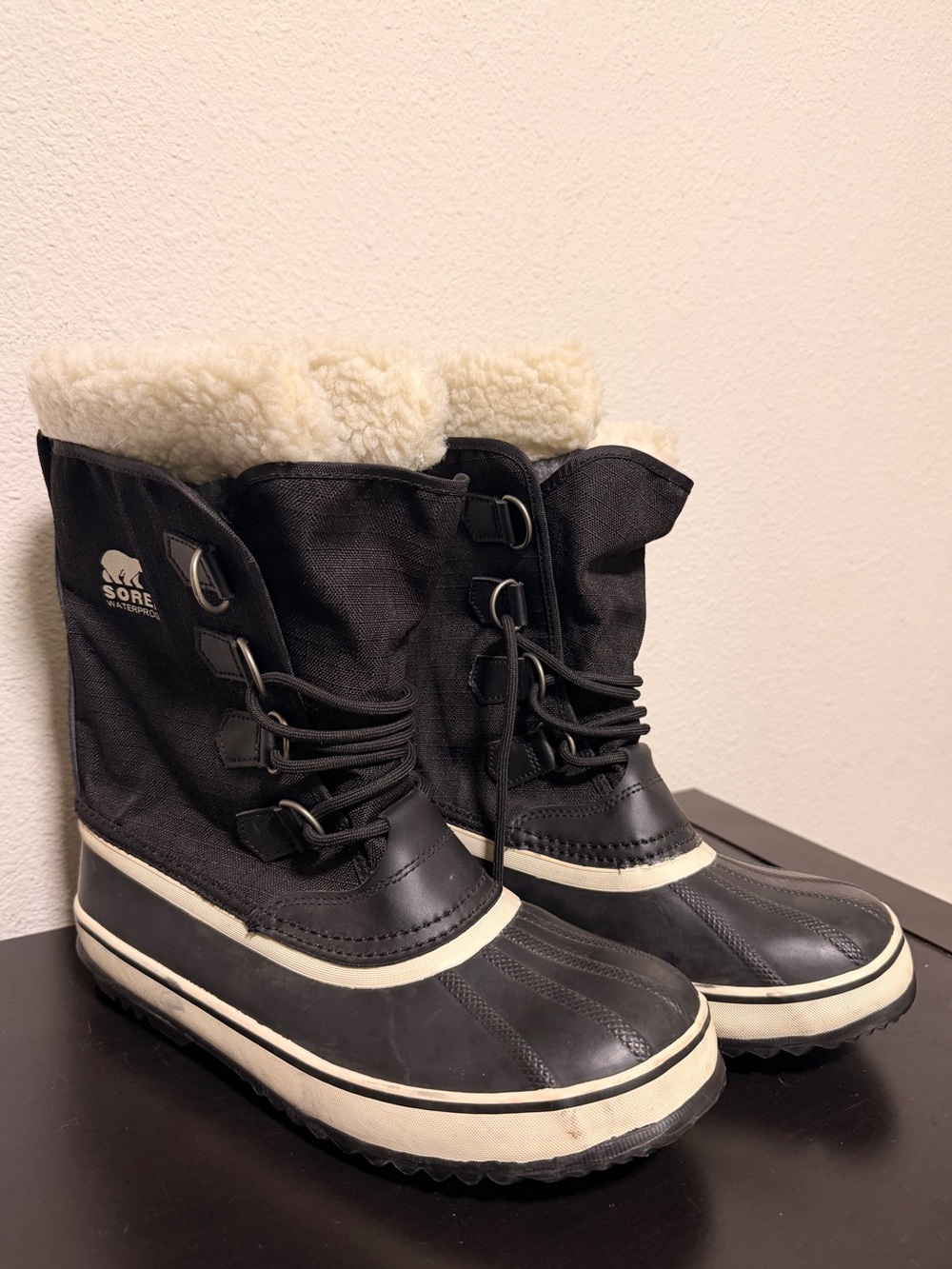 Sorel Caribou Women's Winter Boot — Black & Stone